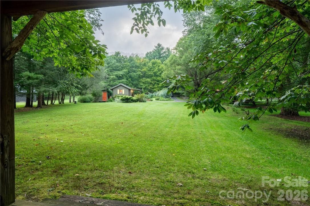 Single Family Residence at 151 Red Tailed Hawk Road, Banner Elk, photo 26 of 31