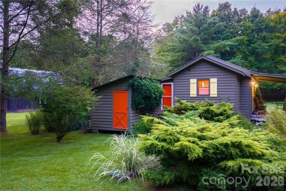 Single Family Residence at 151 Red Tailed Hawk Road, Banner Elk, photo 31 of 31