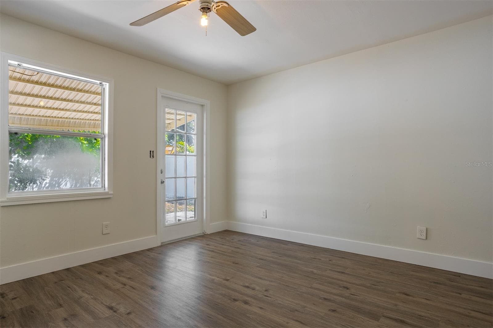Single Family Residence at 7205 51ST AVE N, ST PETERSBURG, photo 12 of 14