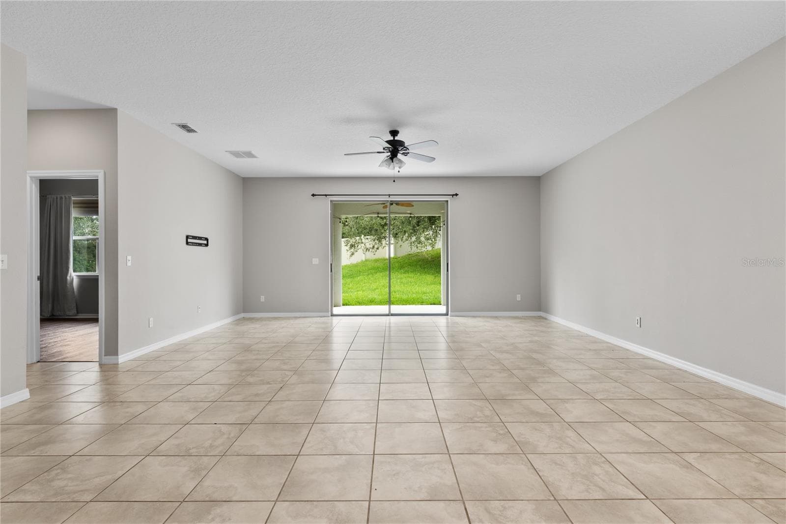 Single Family Residence at 30115 CHEVAL ST, MOUNT DORA, photo 45 of 121