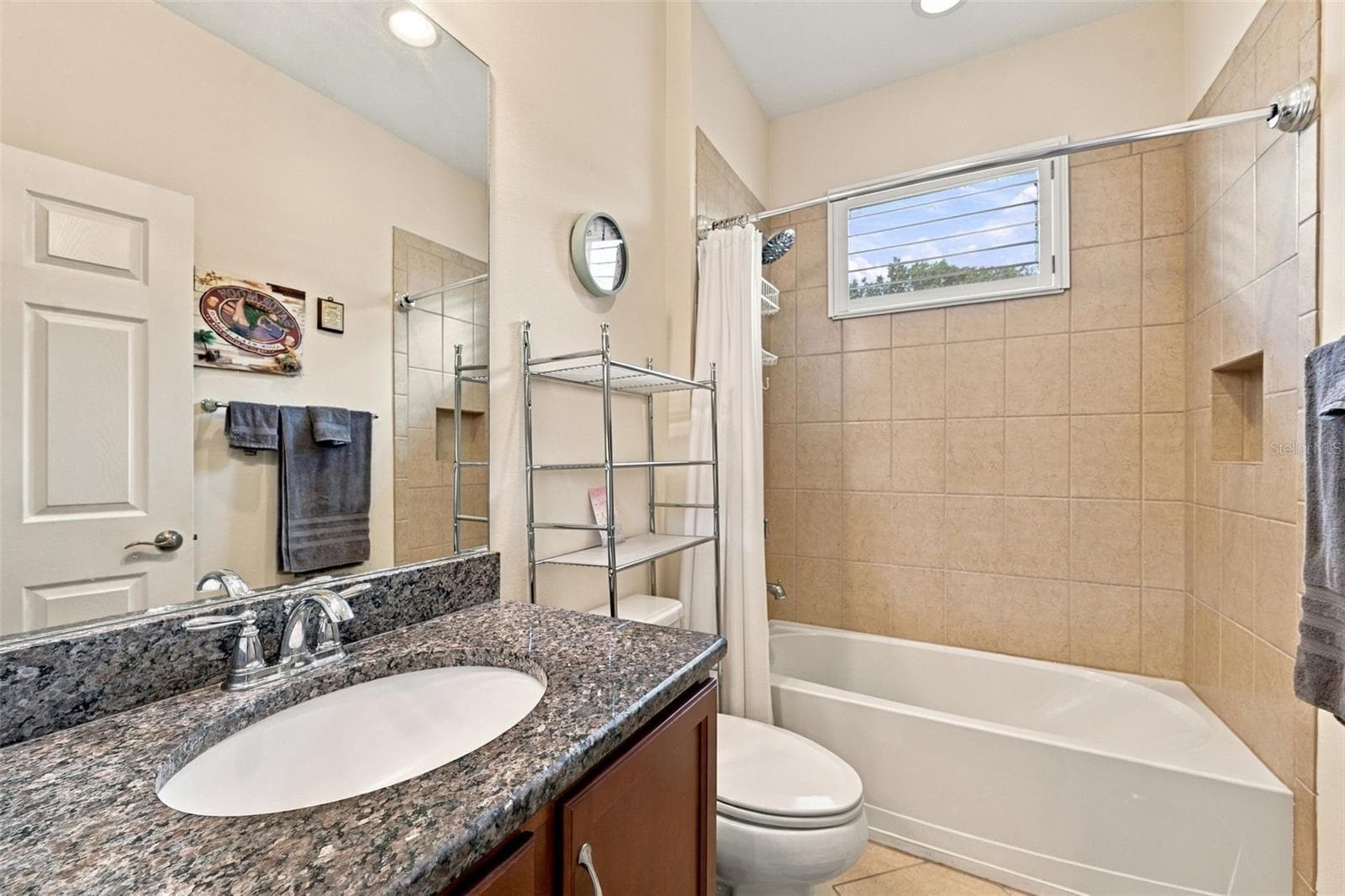 Villa at 704 CHIPPER DR, SUN CITY CENTER, photo 24 of 74