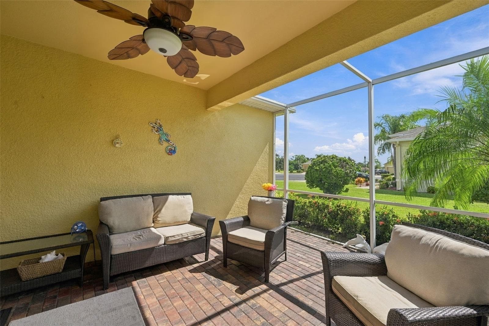 Villa at 704 CHIPPER DR, SUN CITY CENTER, photo 33 of 74