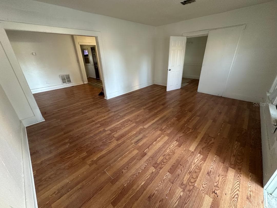 Single Family Residence at 2320 5TH ST S, ST PETERSBURG, photo 2 of 16