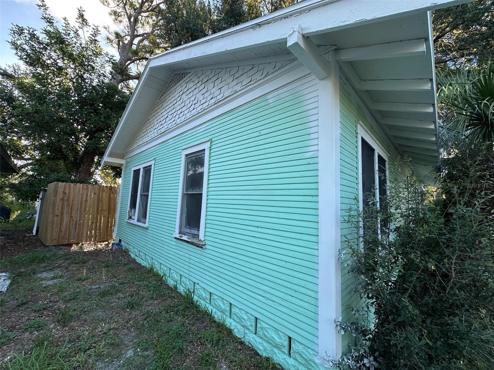 Single Family Residence at 2320 5TH ST S, ST PETERSBURG, photo 9 of 16