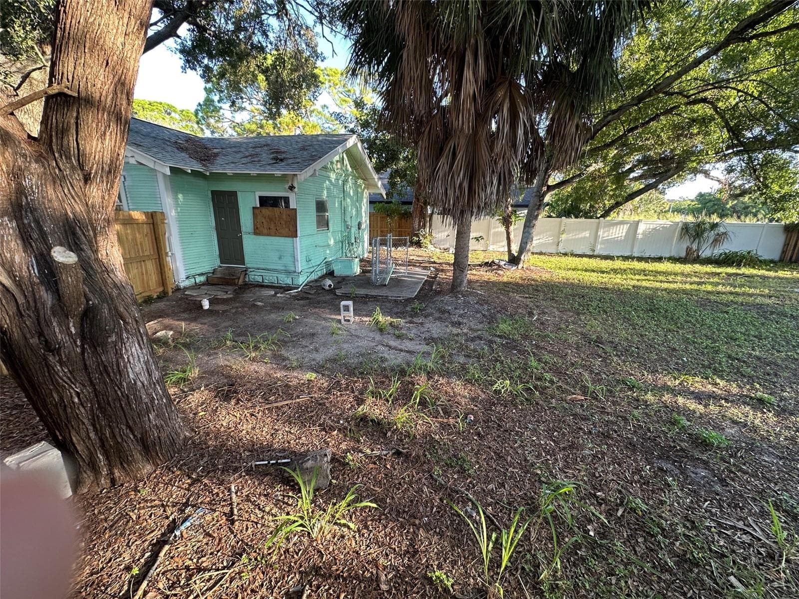 Single Family Residence at 2320 5TH ST S, ST PETERSBURG, photo 13 of 16