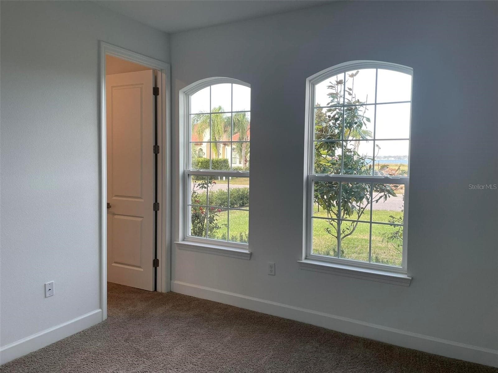 Single Family Residence at 17708 SAWGRASS RUN, DEER ISLAND, photo 20 of 79