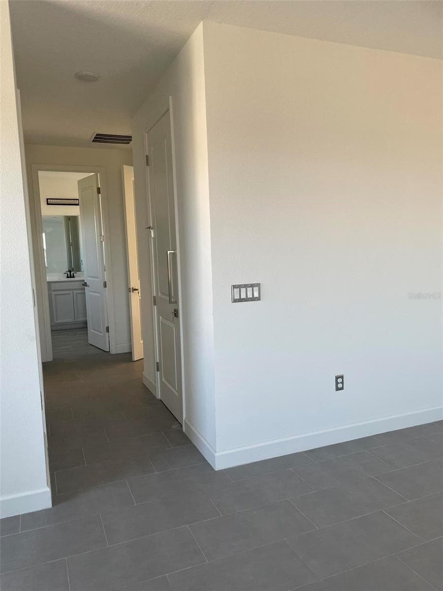 Single Family Residence at 17708 SAWGRASS RUN, DEER ISLAND, photo 55 of 79