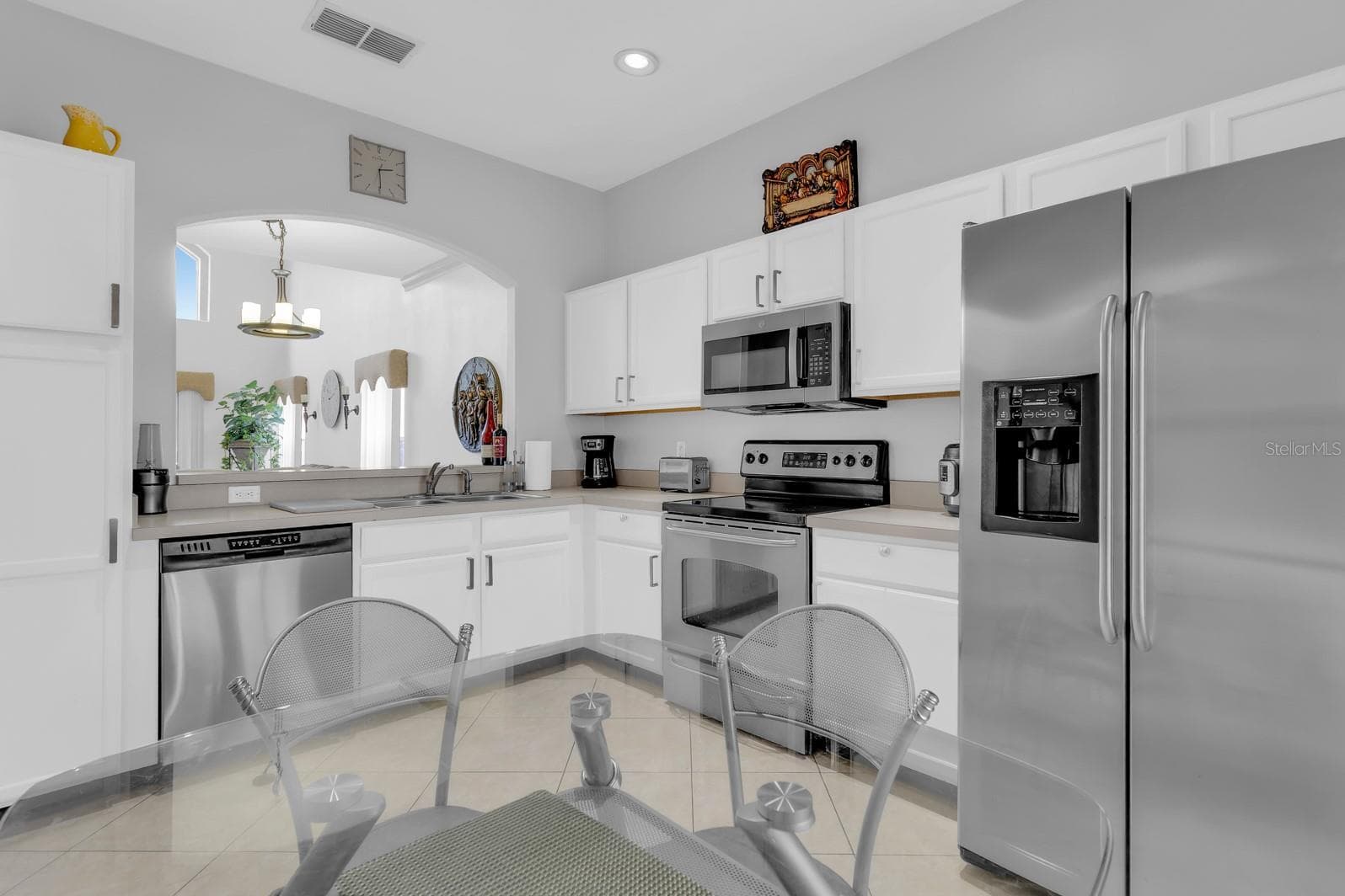 Single Family Residence at 13037 LILY POND CT, ORLANDO, photo 4 of 30