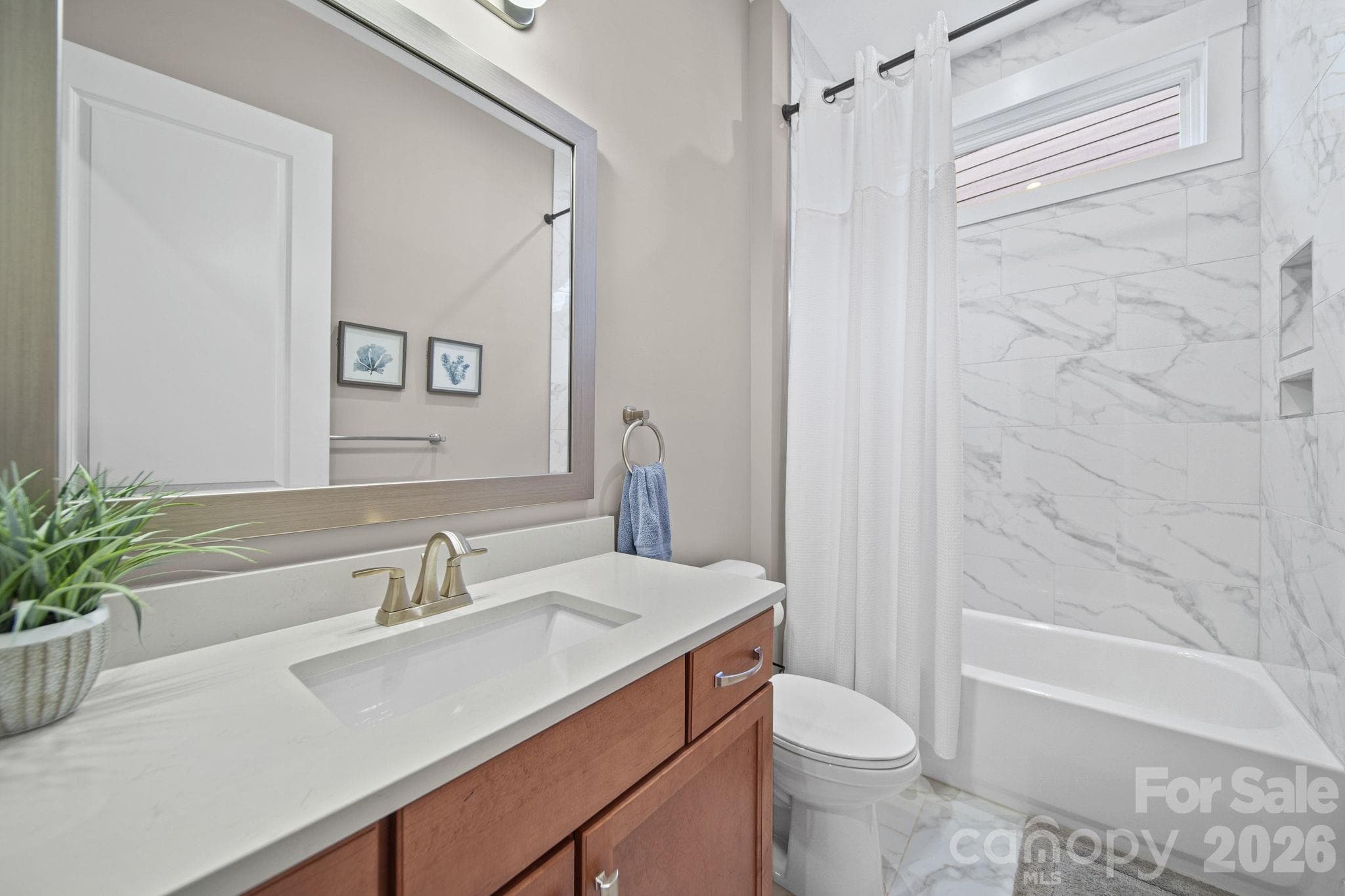 2nd Full Bath - 4007 Brush Creek, Monroe