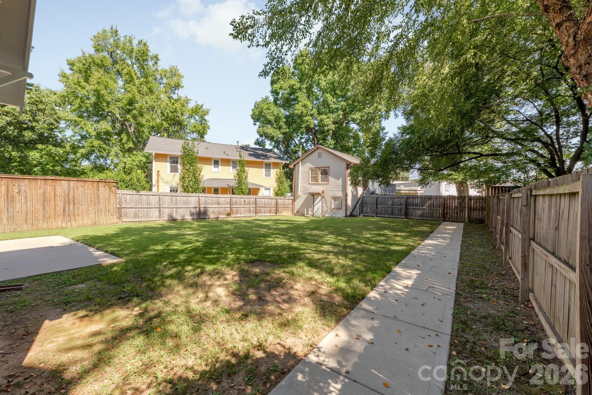Single Family Residence at 416 W Park Avenue, Charlotte, photo 47 of 48