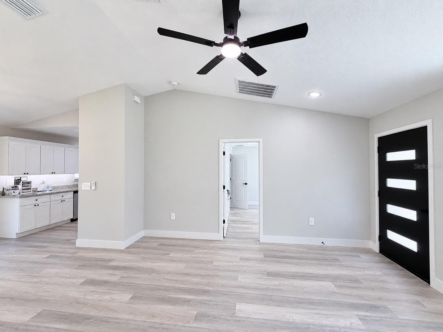 Single Family Residence at 12728 SE 102ND TER, BELLEVIEW, photo 13 of 41