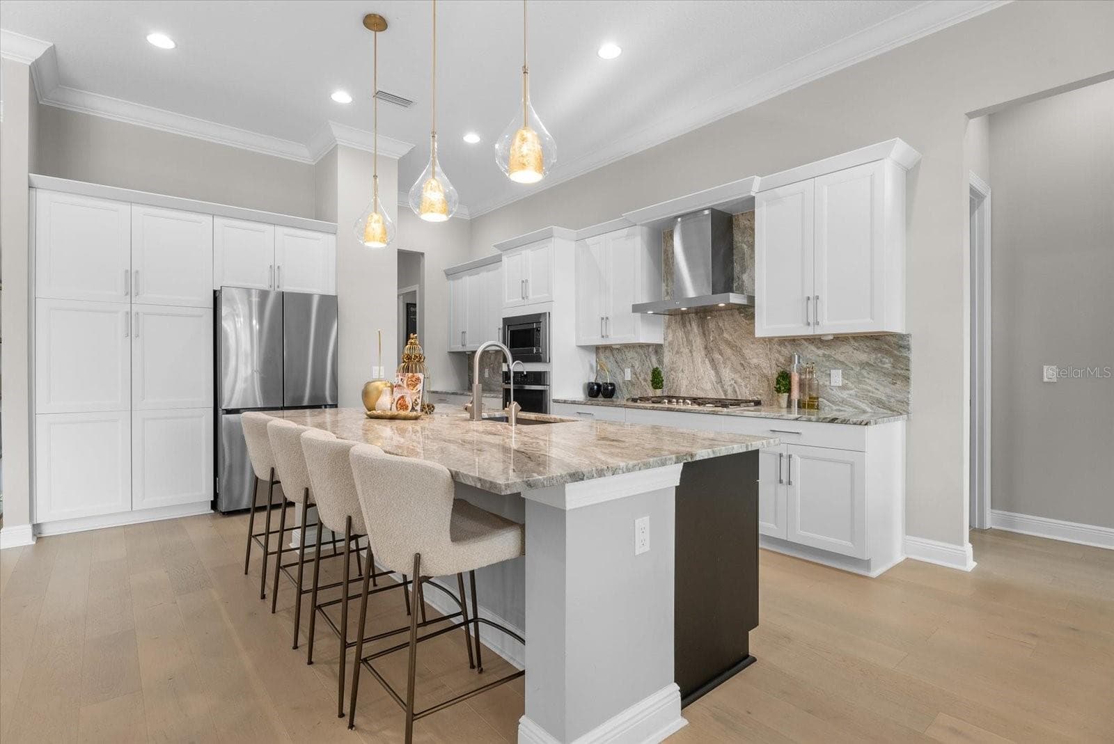 Single Family Residence at 4588 MONDRIAN CT, SARASOTA, photo 15 of 59