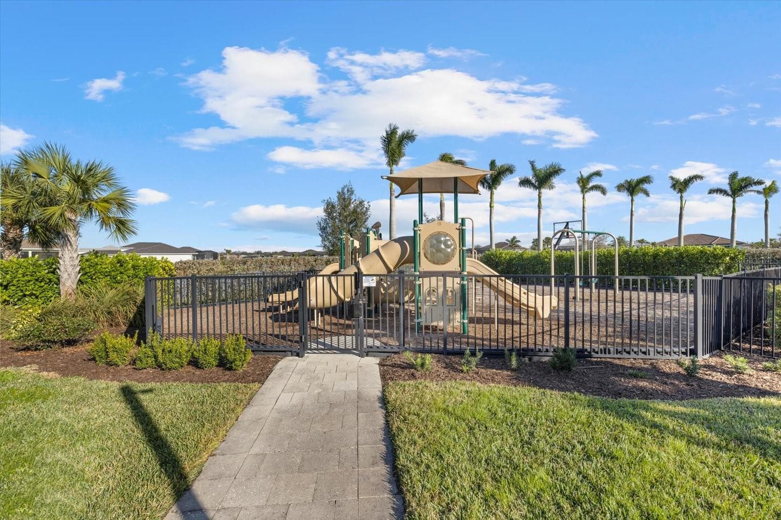 Single Family Residence at 4588 MONDRIAN CT, SARASOTA, photo 57 of 59