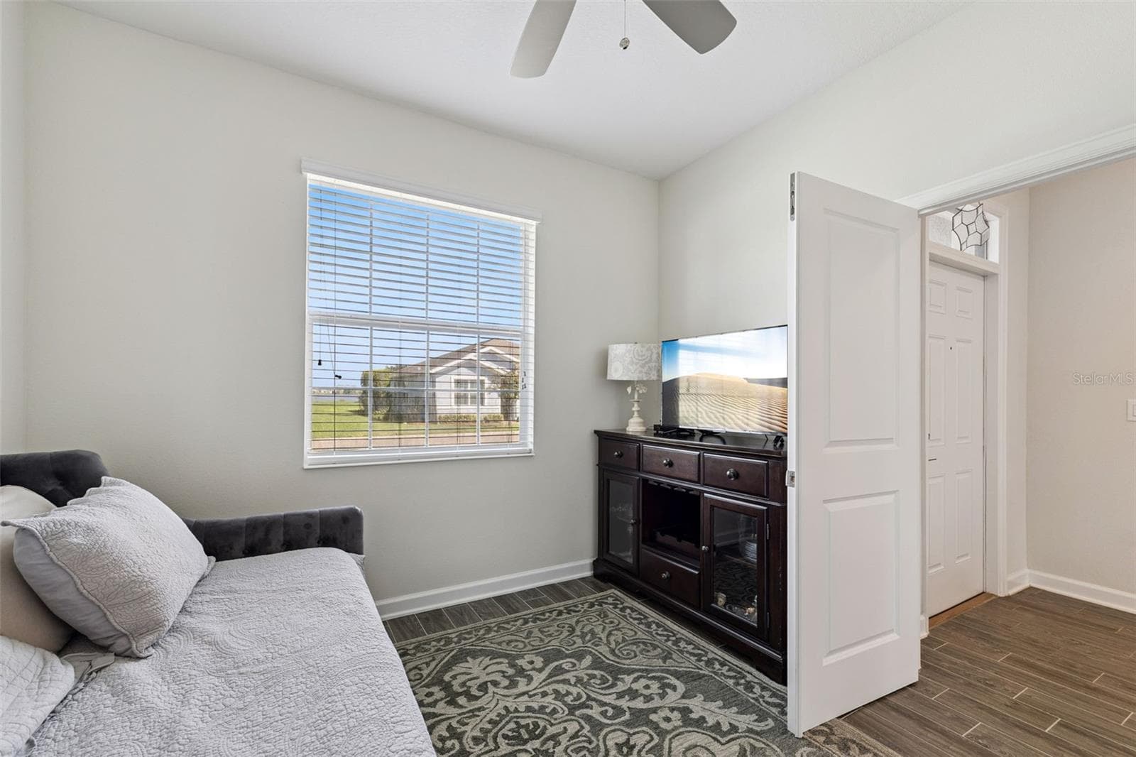 Double-Pane Low-E Windows - 4075 BEDFORD AVE, WINTER HAVEN