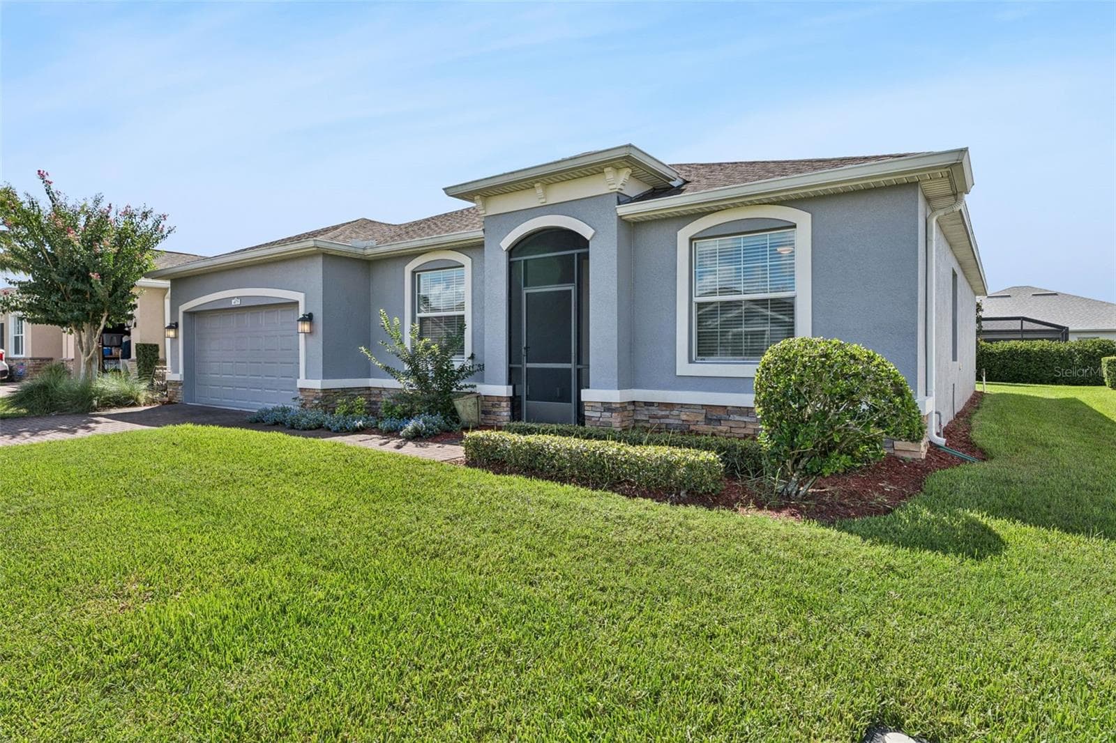 Stone Facade & Exterior Carriage Lighting - 4075 BEDFORD AVE, WINTER HAVEN