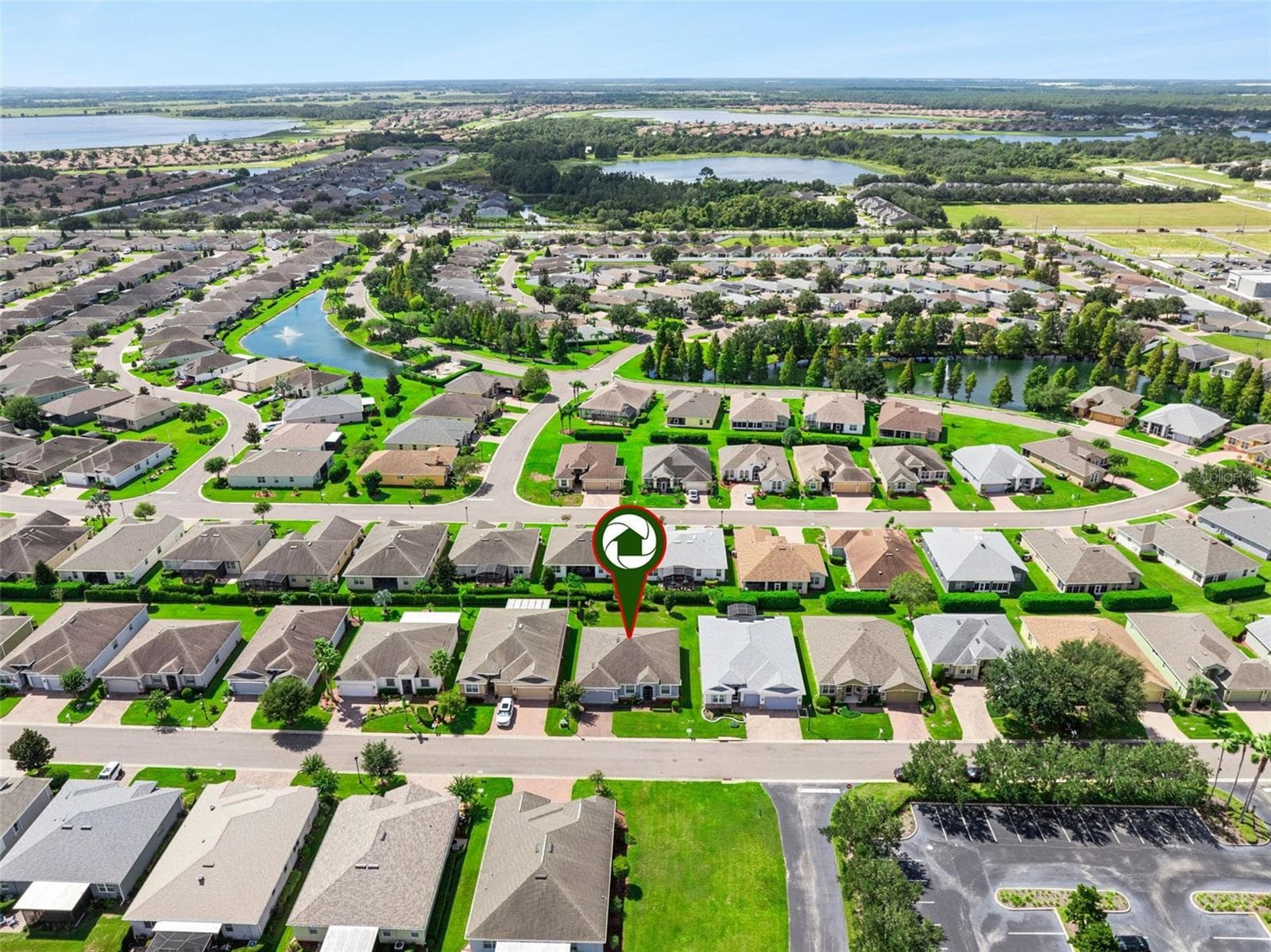 The monthly HOA fee includes lawn service, cable, internet, and exterior house painting, providing added value and making maintenance-free living truly effortless - 4075 BEDFORD AVE, WINTER HAVEN