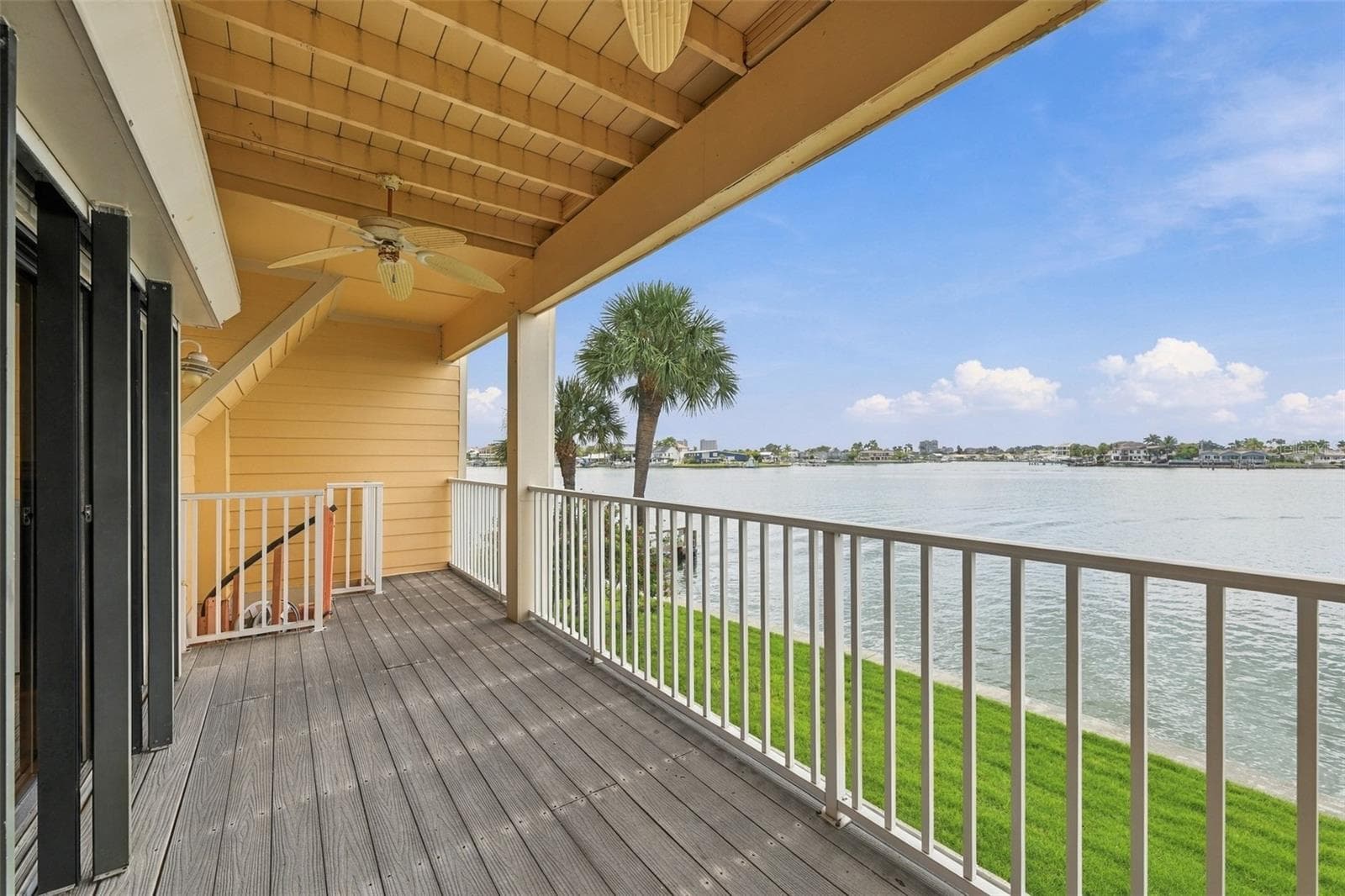 Townhouse at 535 HAVEN POINT DR, TREASURE ISLAND, photo 8 of 62