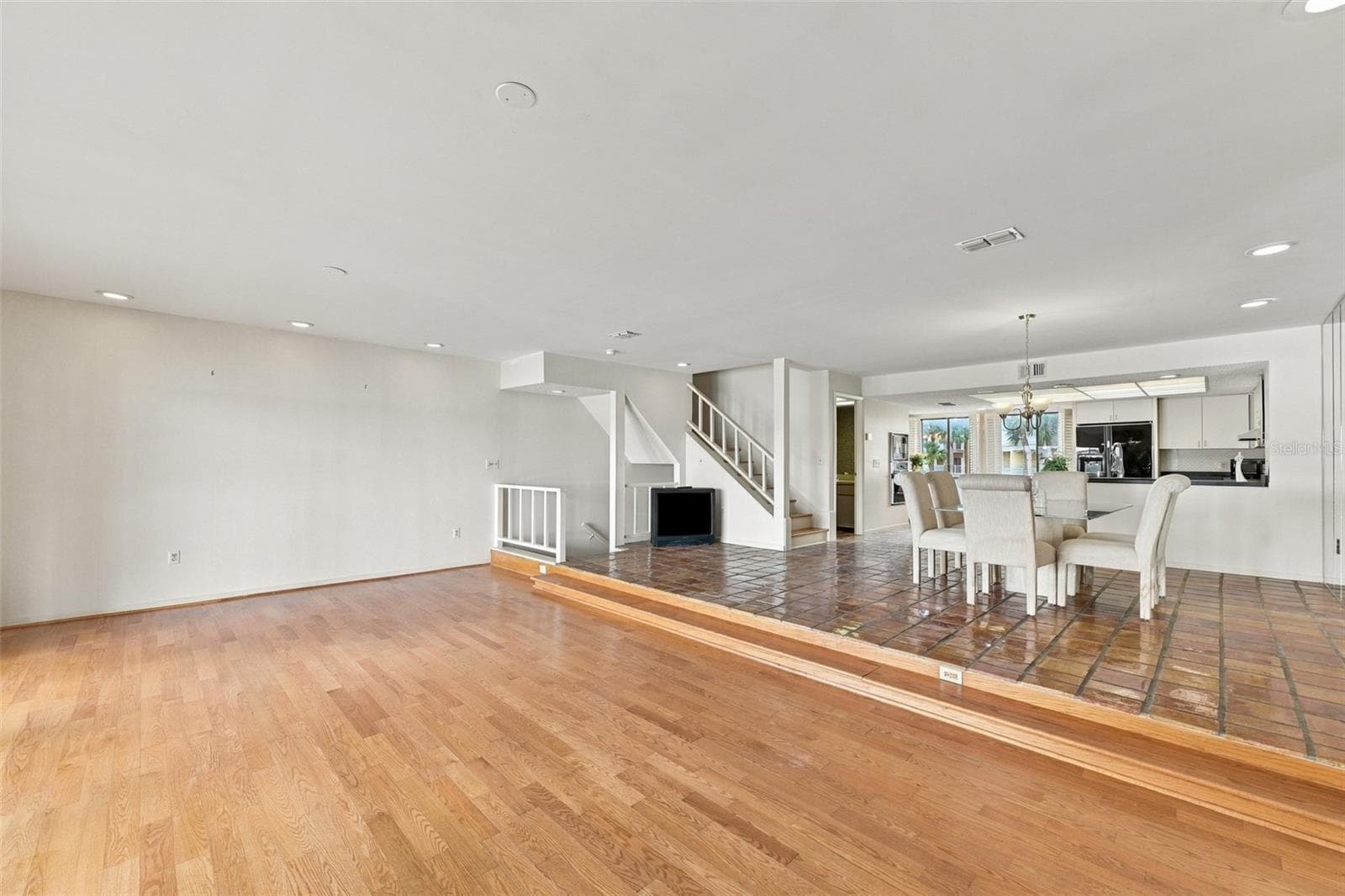Townhouse at 535 HAVEN POINT DR, TREASURE ISLAND, photo 14 of 62