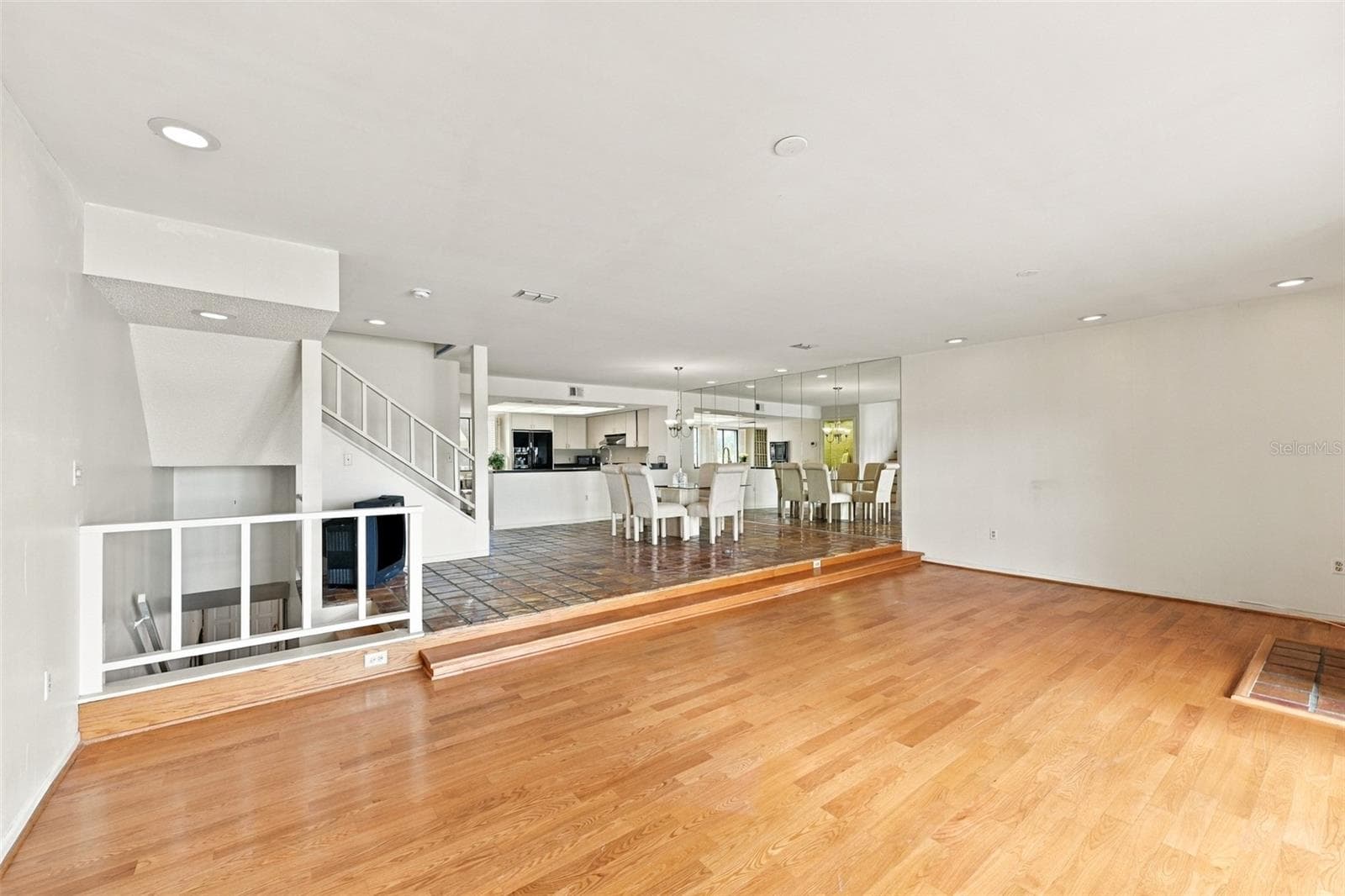 Townhouse at 535 HAVEN POINT DR, TREASURE ISLAND, photo 15 of 62