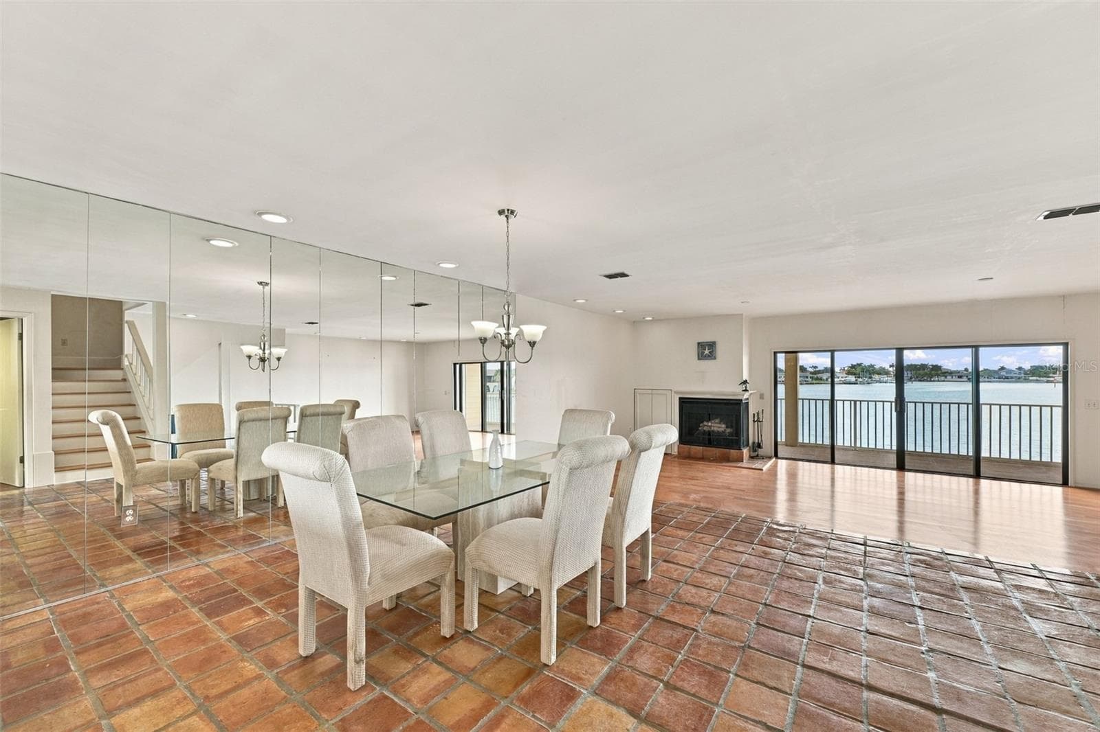 Townhouse at 535 HAVEN POINT DR, TREASURE ISLAND, photo 17 of 62