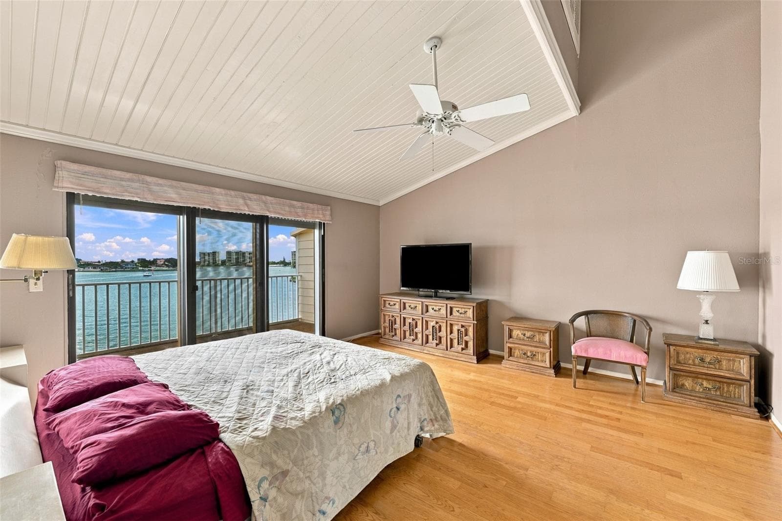 Townhouse at 535 HAVEN POINT DR, TREASURE ISLAND, photo 30 of 62