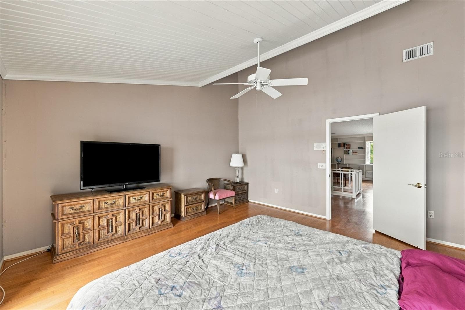 Townhouse at 535 HAVEN POINT DR, TREASURE ISLAND, photo 36 of 62