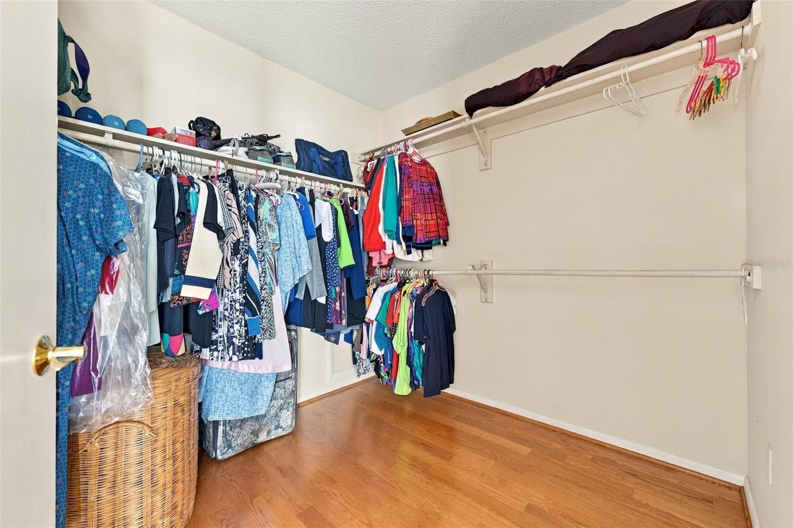 Townhouse at 535 HAVEN POINT DR, TREASURE ISLAND, photo 37 of 62