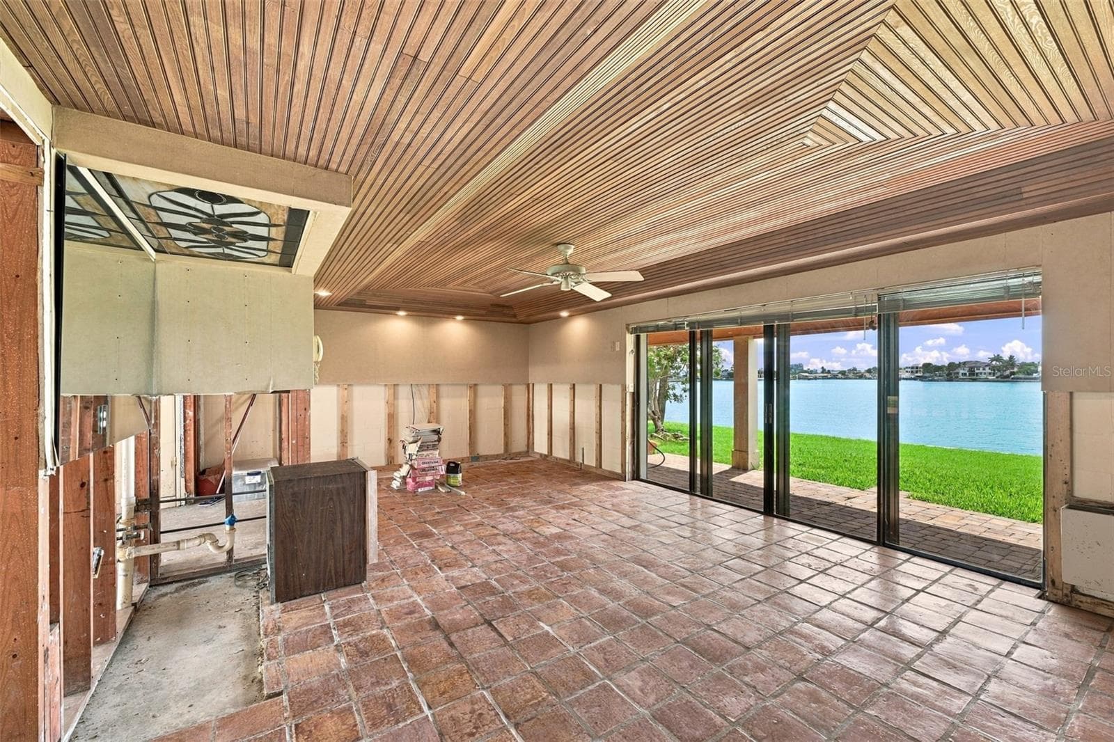 Townhouse at 535 HAVEN POINT DR, TREASURE ISLAND, photo 57 of 62