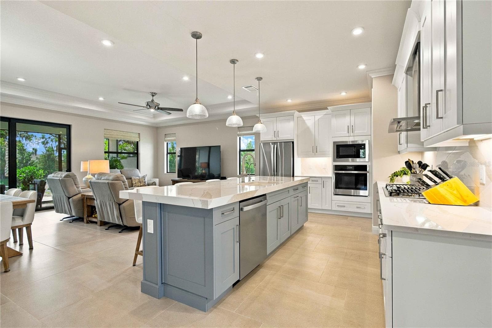 Exceptionally Upgraded Kitchen - 14449 HAMMOCK OAK ST, PARRISH