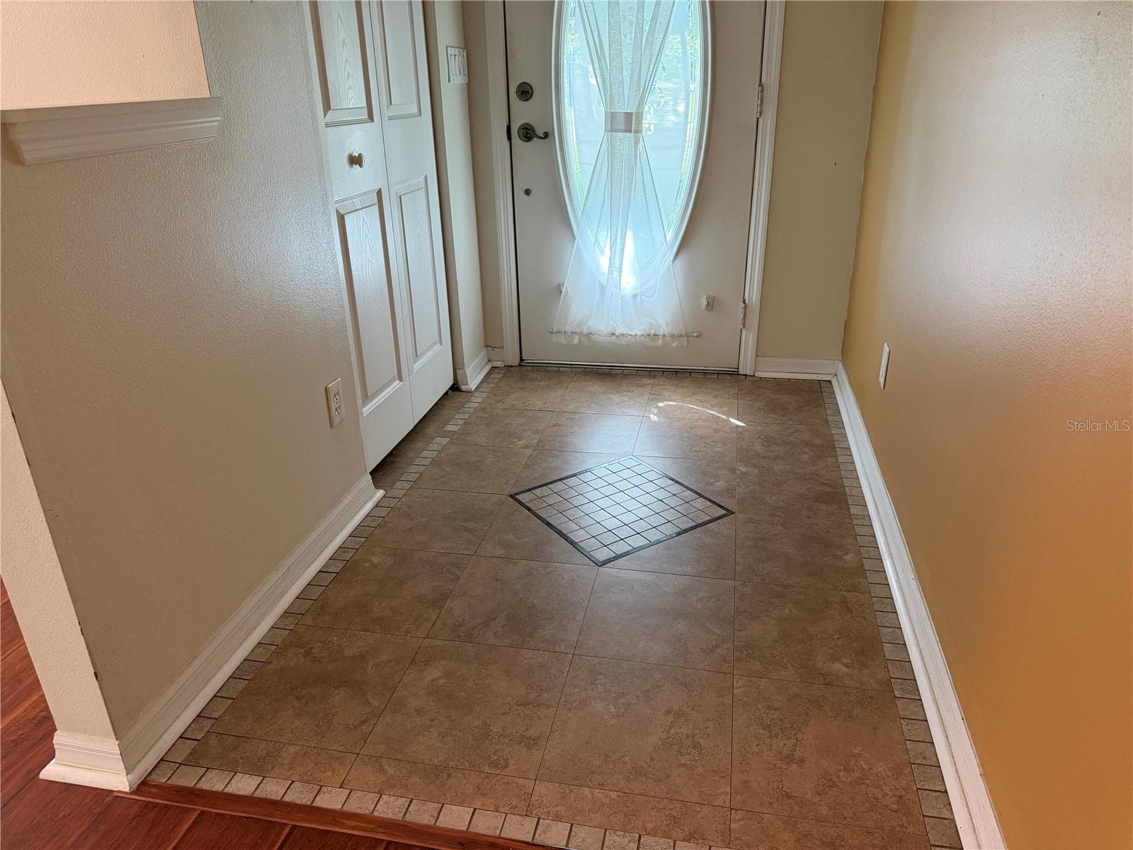 Entry - 8447 SW 60TH CT, OCALA