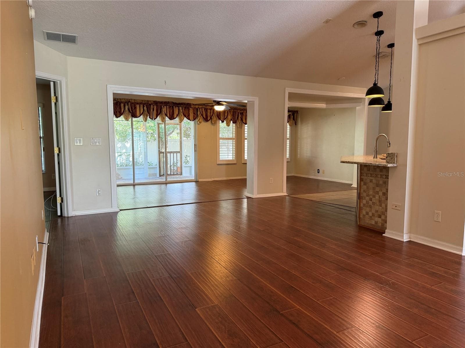 Looking in from the front door. - 8447 SW 60TH CT, OCALA