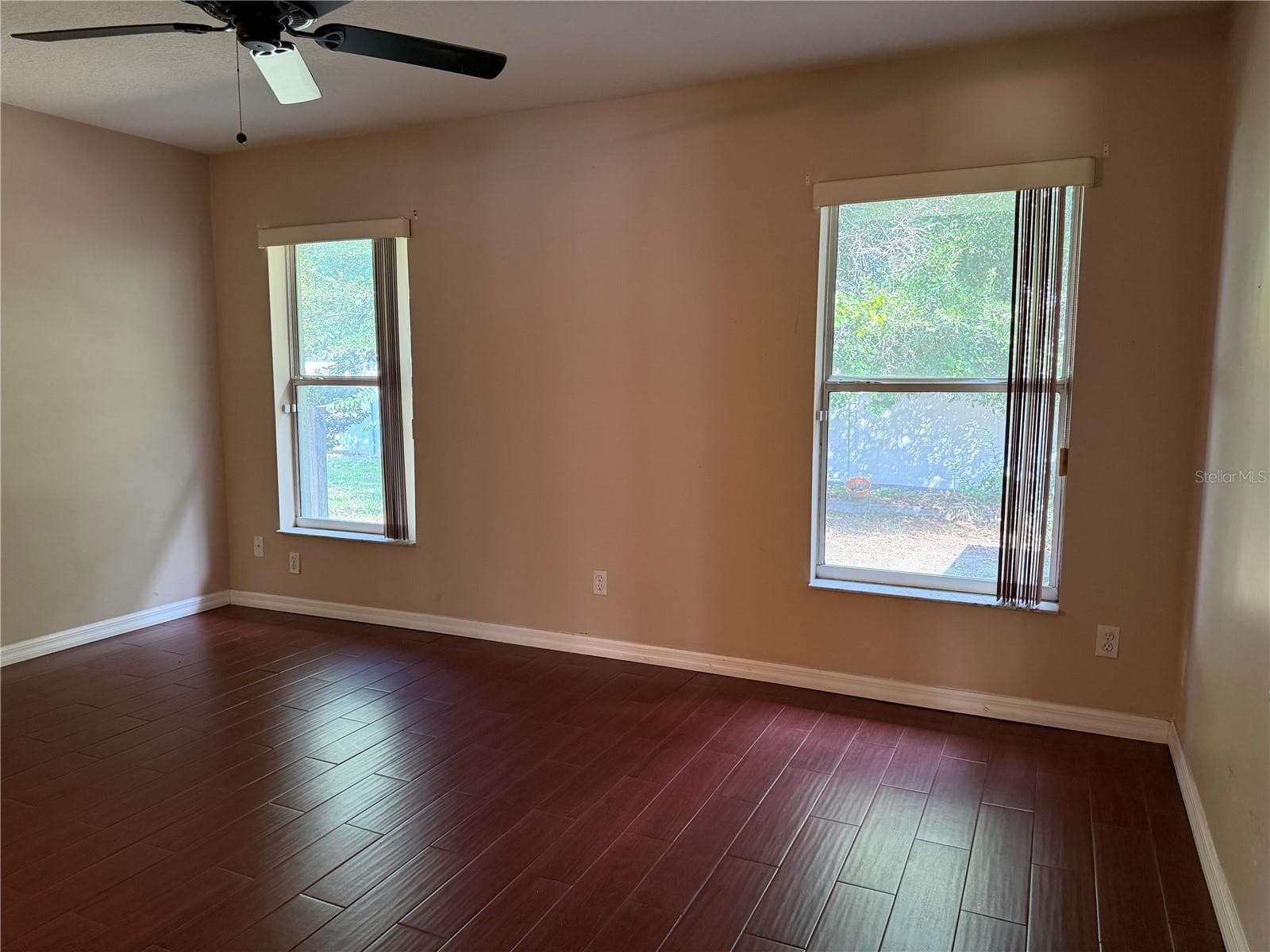 Master Bedroom - 8447 SW 60TH CT, OCALA