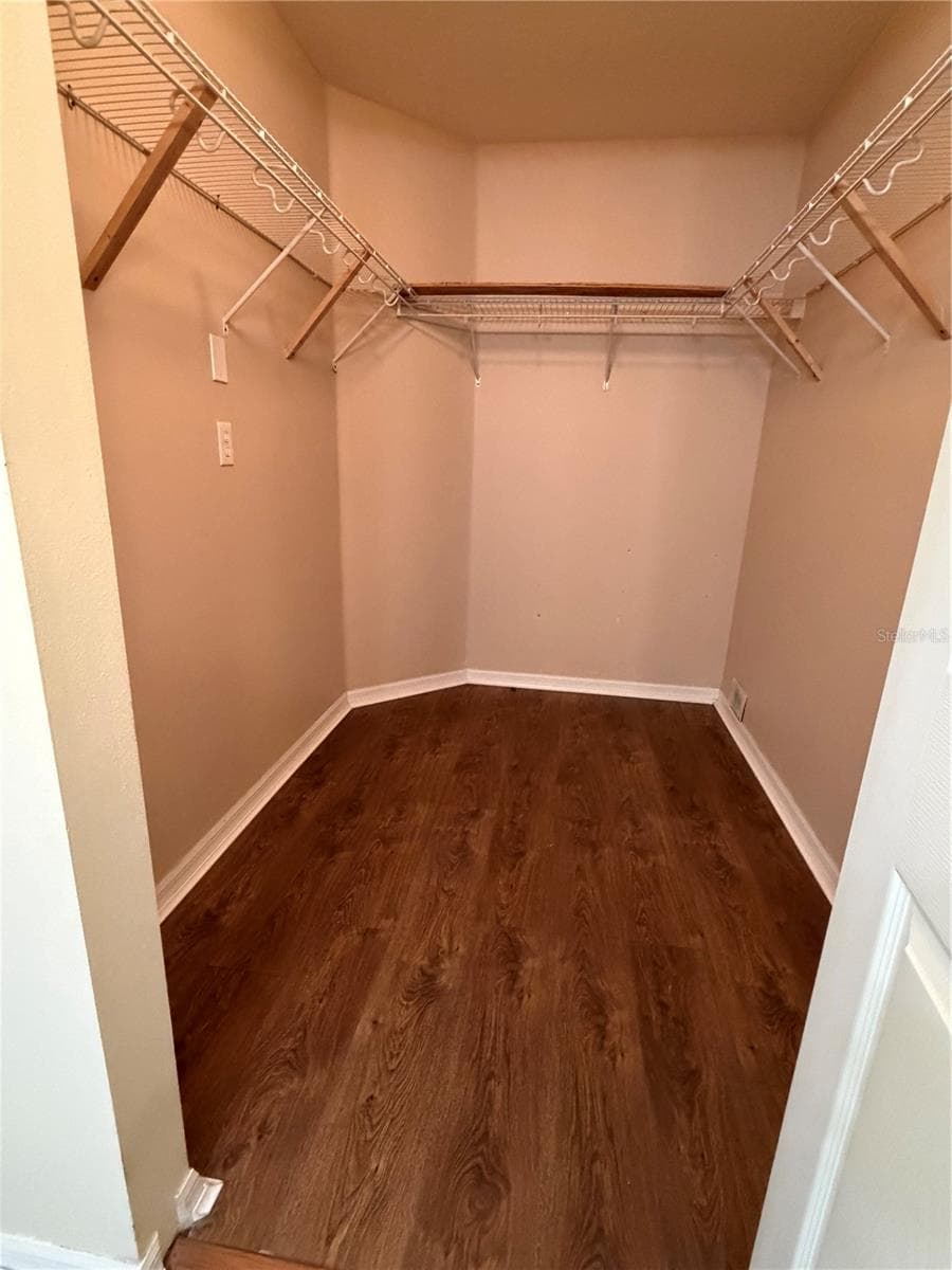 Master Walk in Closet - 8447 SW 60TH CT, OCALA