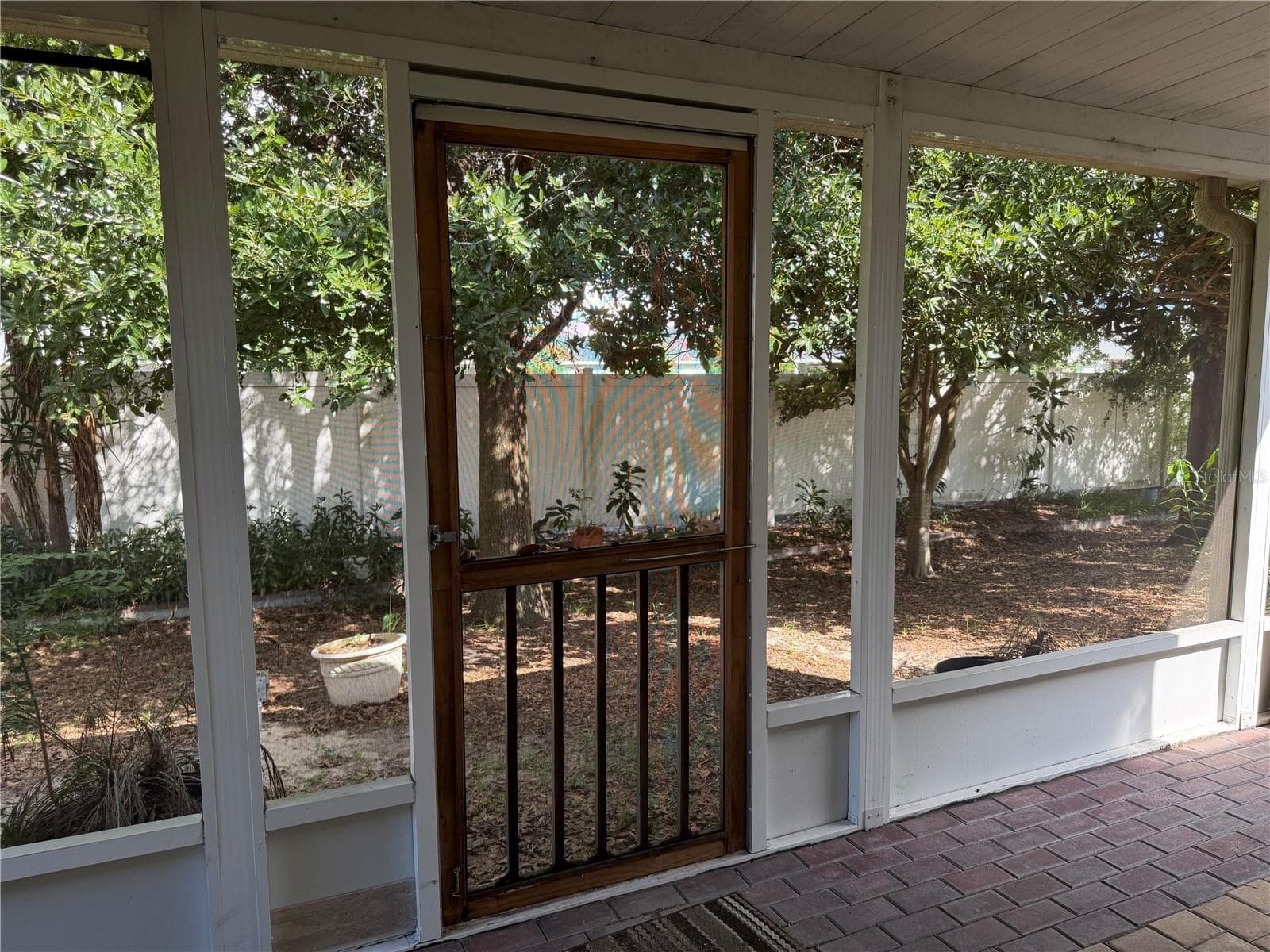 Lania and back yard - 8447 SW 60TH CT, OCALA