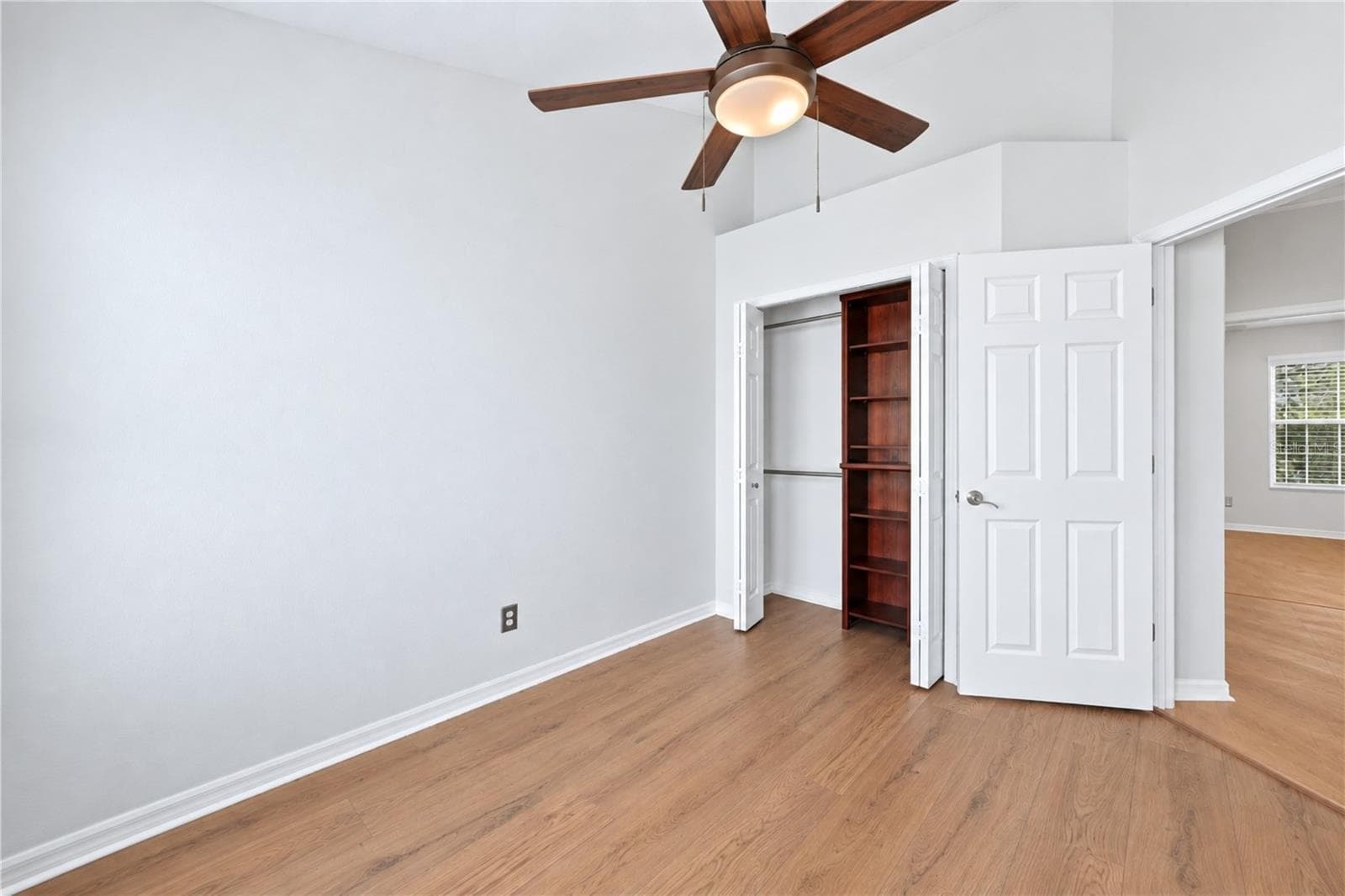 Townhouse at 3018 BAYSHORE POINTE DR, TAMPA, photo 31 of 57