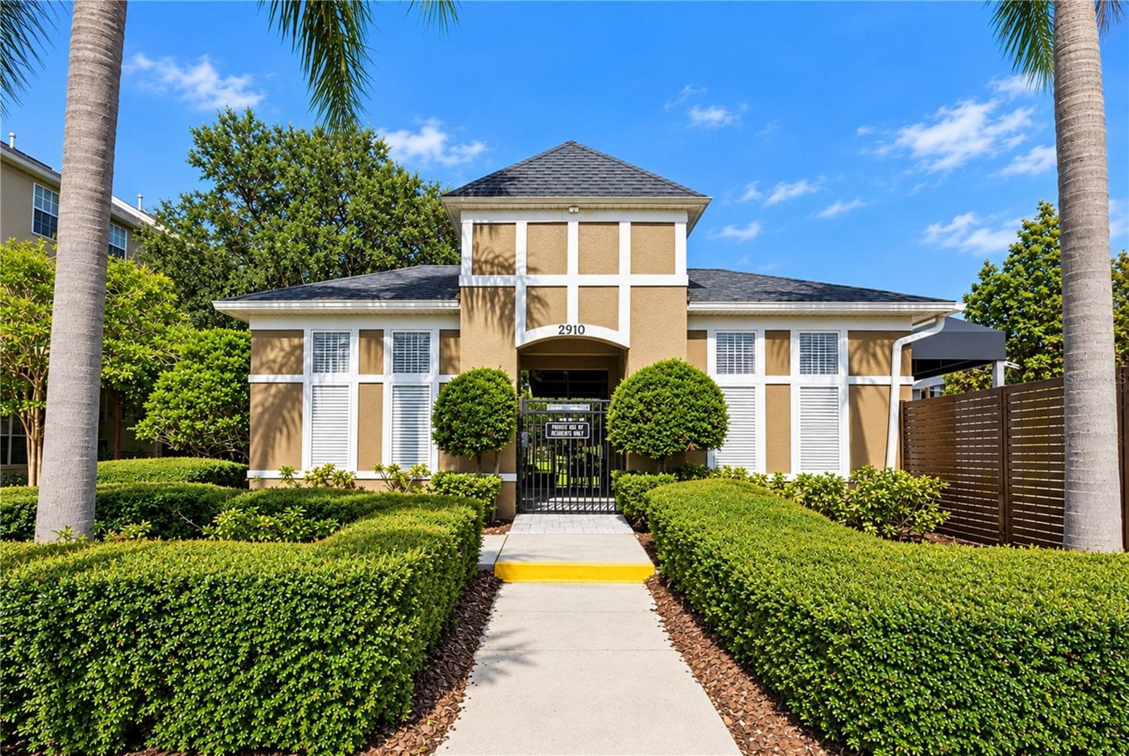 Townhouse at 3018 BAYSHORE POINTE DR, TAMPA, photo 47 of 57