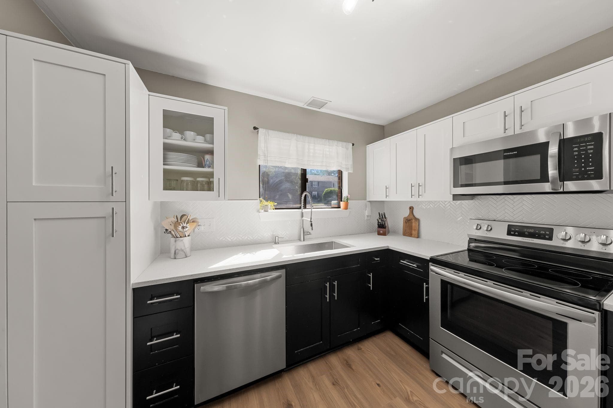 3284 Heathstead Place