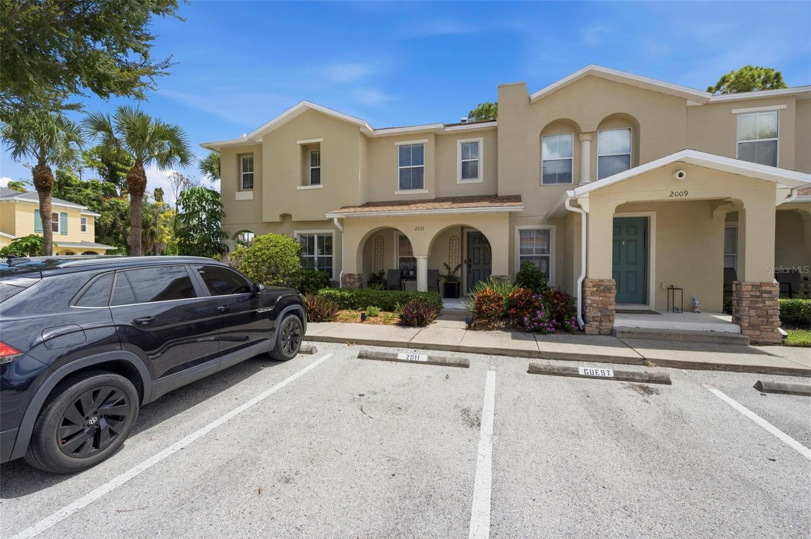 Townhouse at 2011 SEA FRONT CT, CLEARWATER, photo 4 of 58