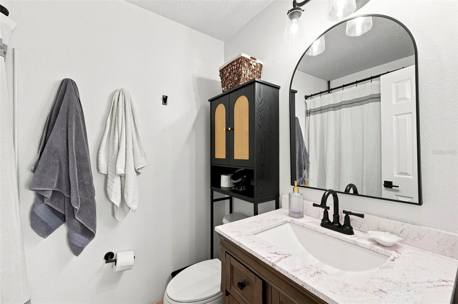 Townhouse at 2011 SEA FRONT CT, CLEARWATER, photo 38 of 58