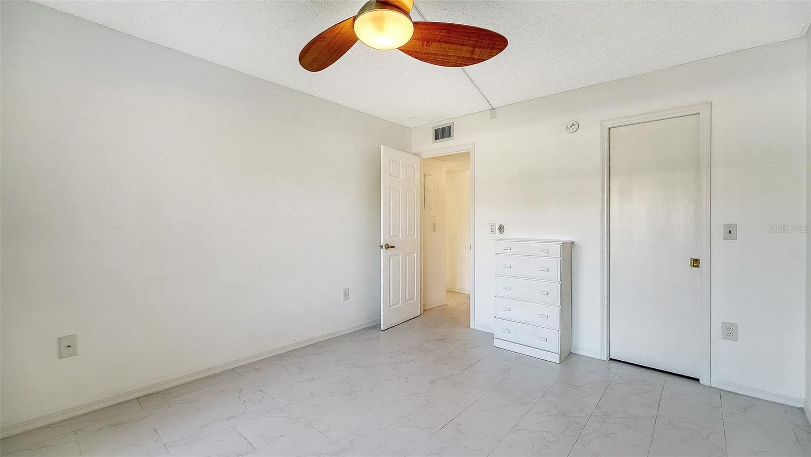 Condominium at 4868 INDEPENDENCE DR, BRADENTON, photo 31 of 72