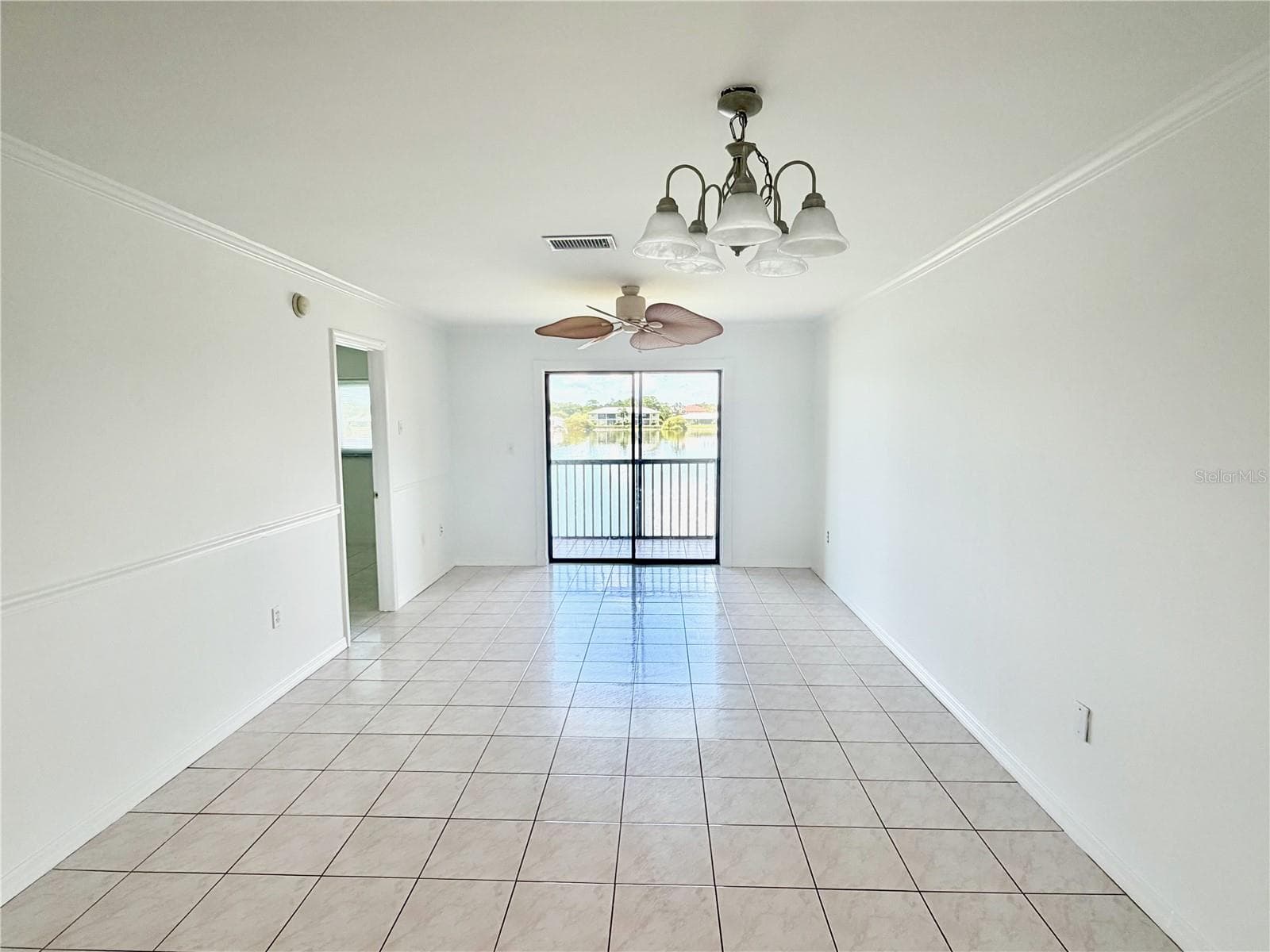 Condominium at 25275 RAMPART BLVD #307, PUNTA GORDA, photo 7 of 33