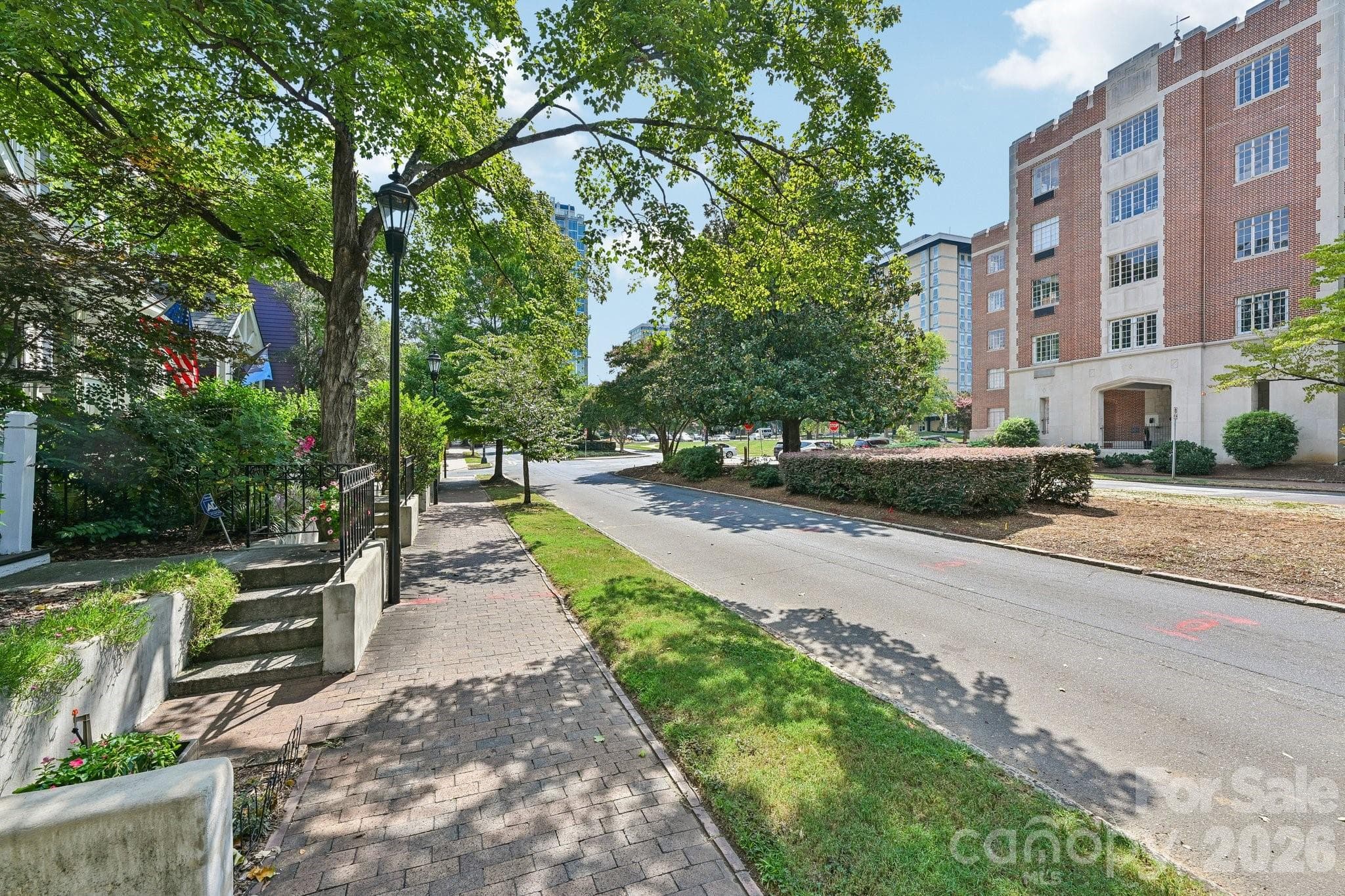 Townhouse at 316 W 10th Street, Charlotte, photo 46 of 48