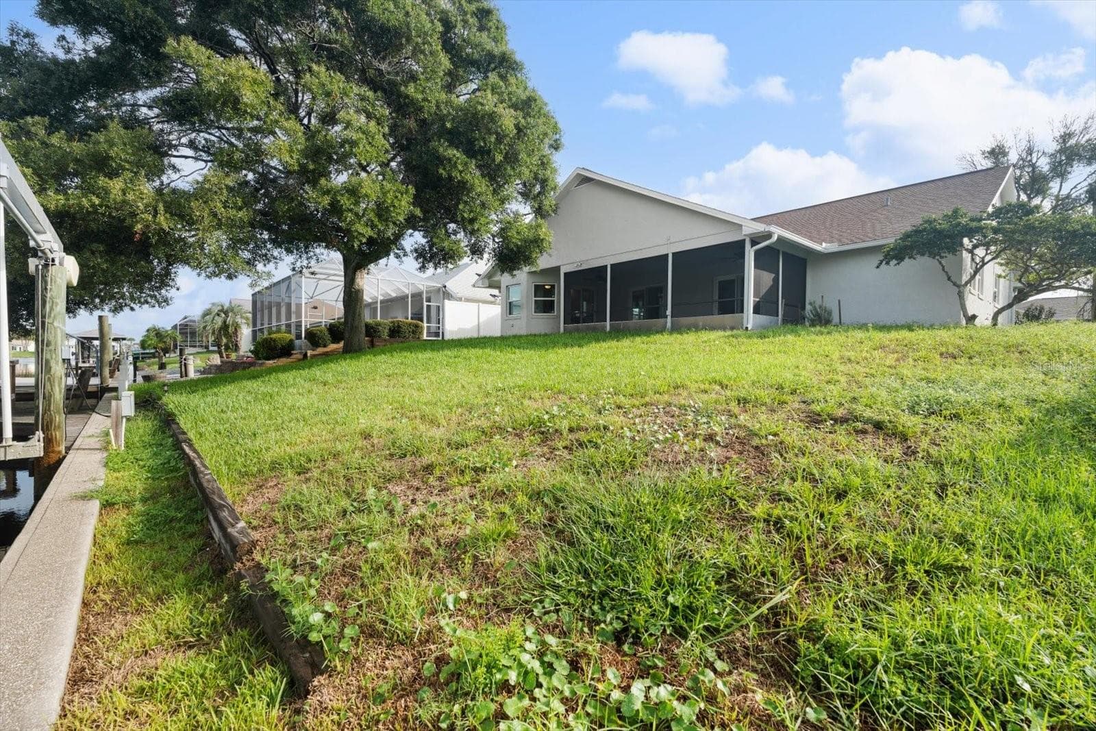 Single Family Residence at 21 COLLINGTON CT, PALM COAST, photo 32 of 36