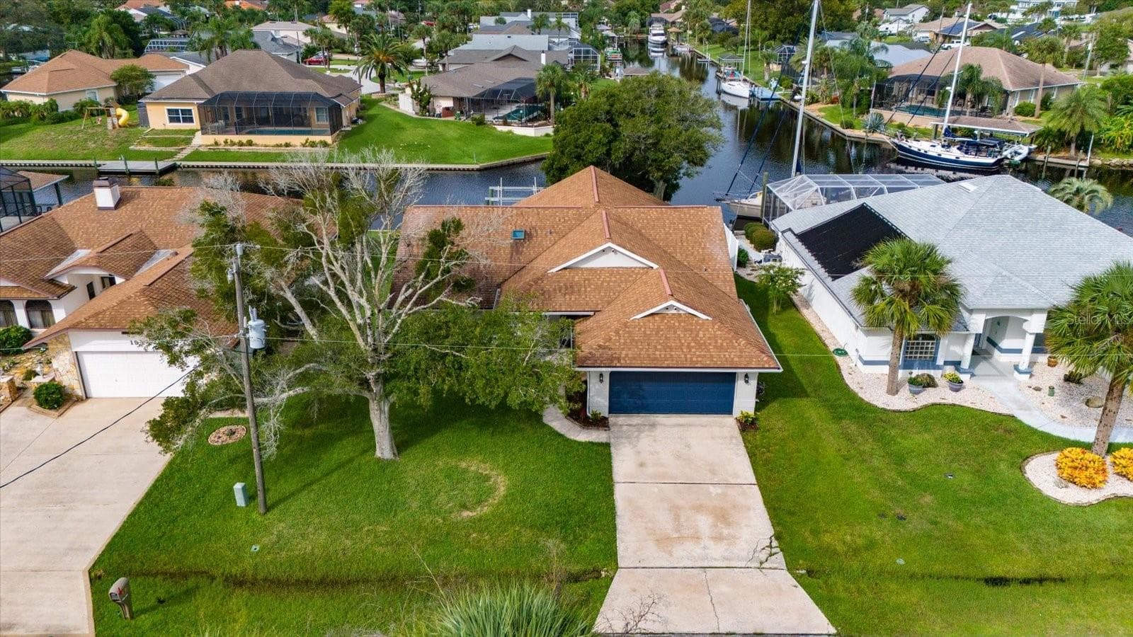 Single Family Residence at 21 COLLINGTON CT, PALM COAST, photo 33 of 36
