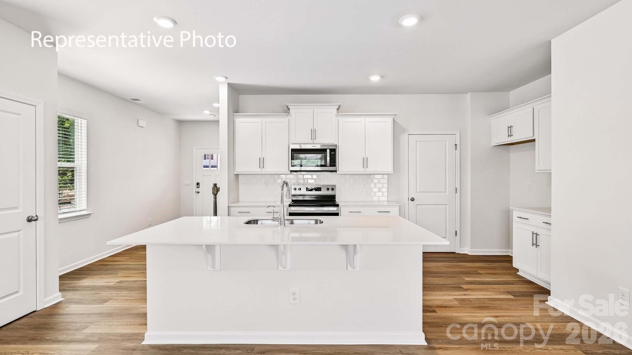 Single Family Residence at York, photo 17 of 60