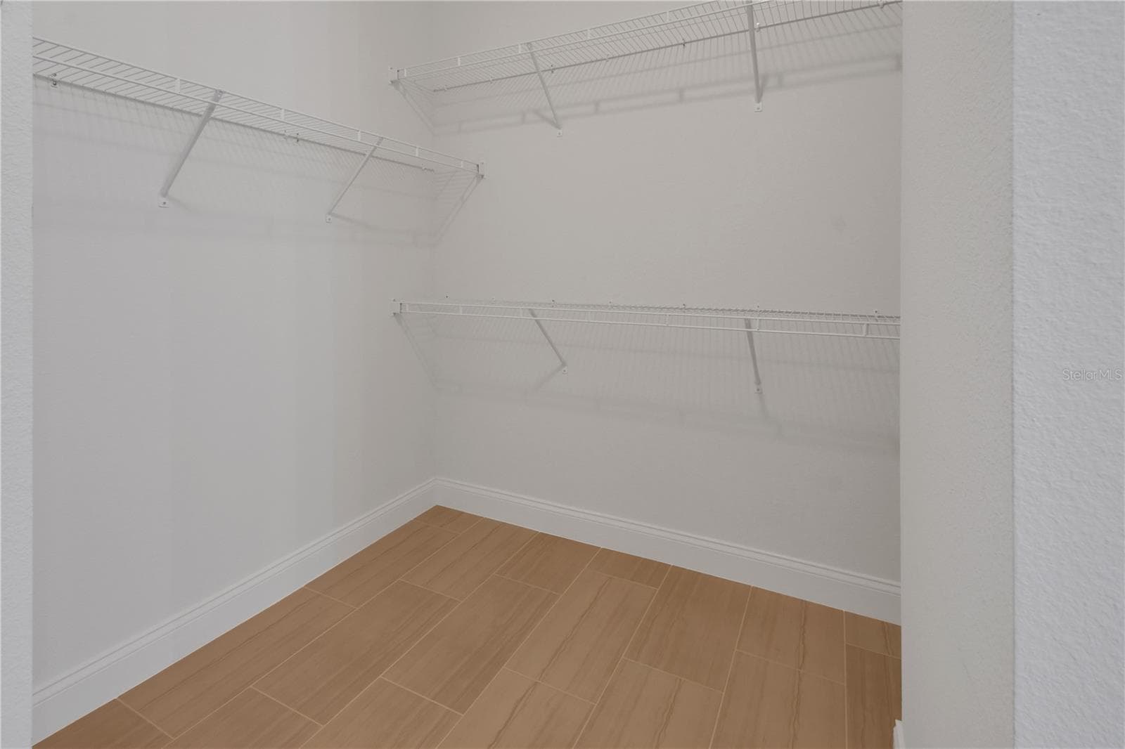 Walk in closet - 1022 MEGANO BLVD, DELAND