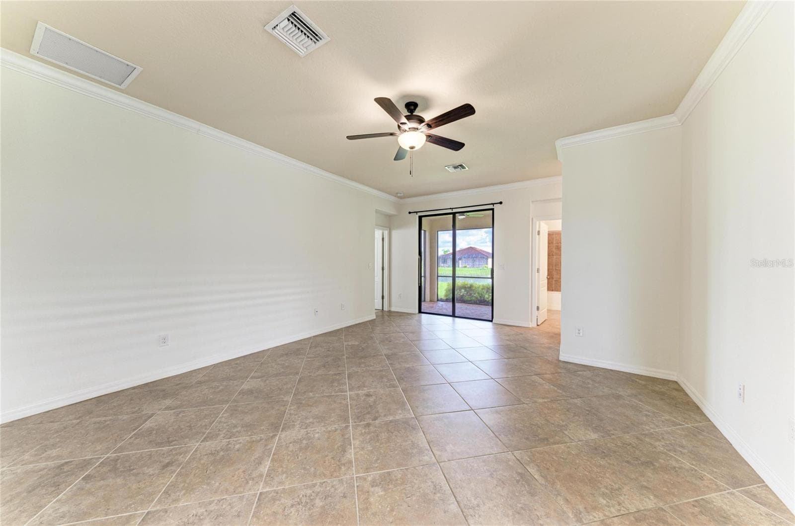 Single Family Residence at 12685 CANAVESE LN, VENICE, photo 13 of 45