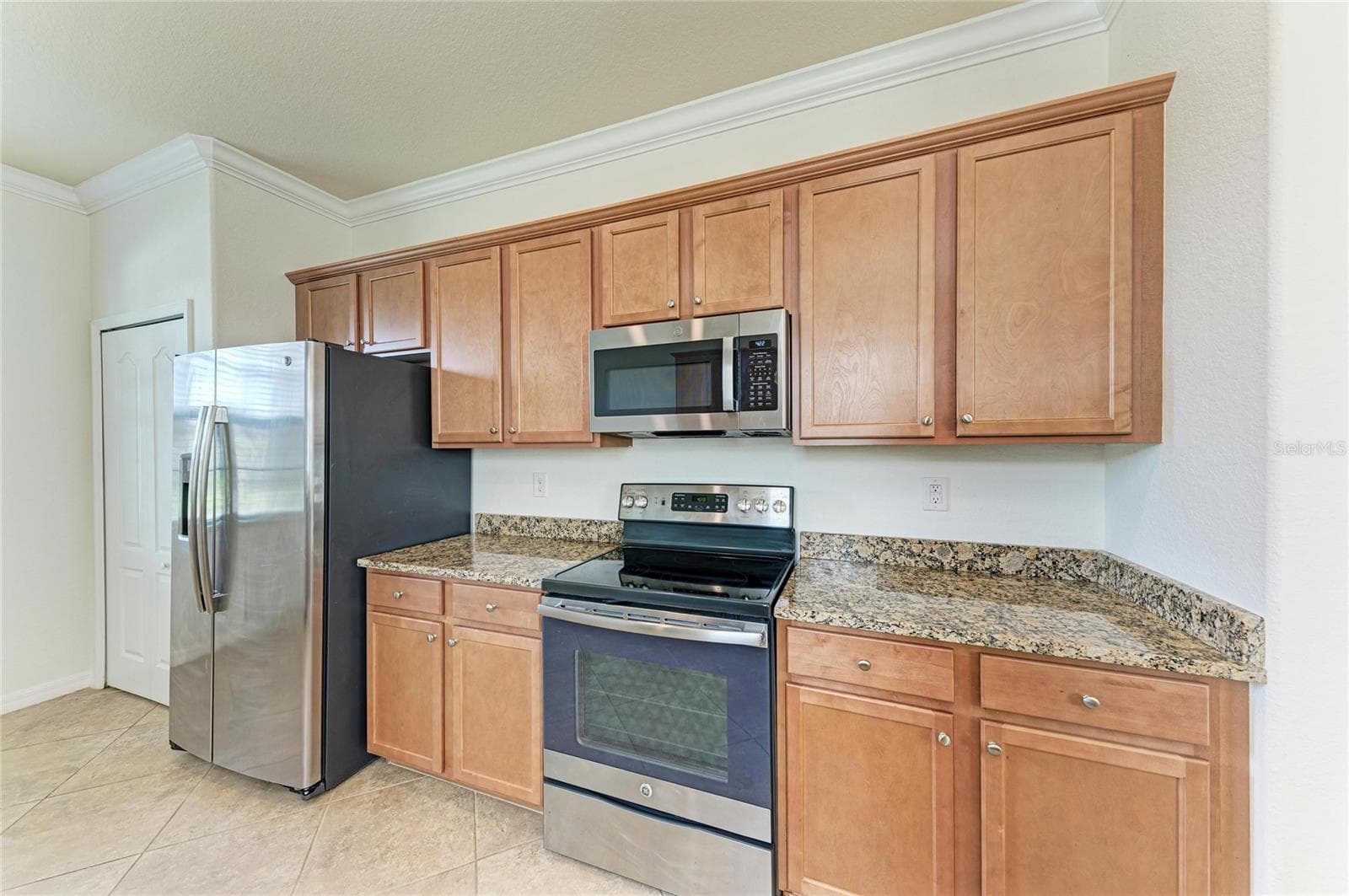 Single Family Residence at 12685 CANAVESE LN, VENICE, photo 17 of 45
