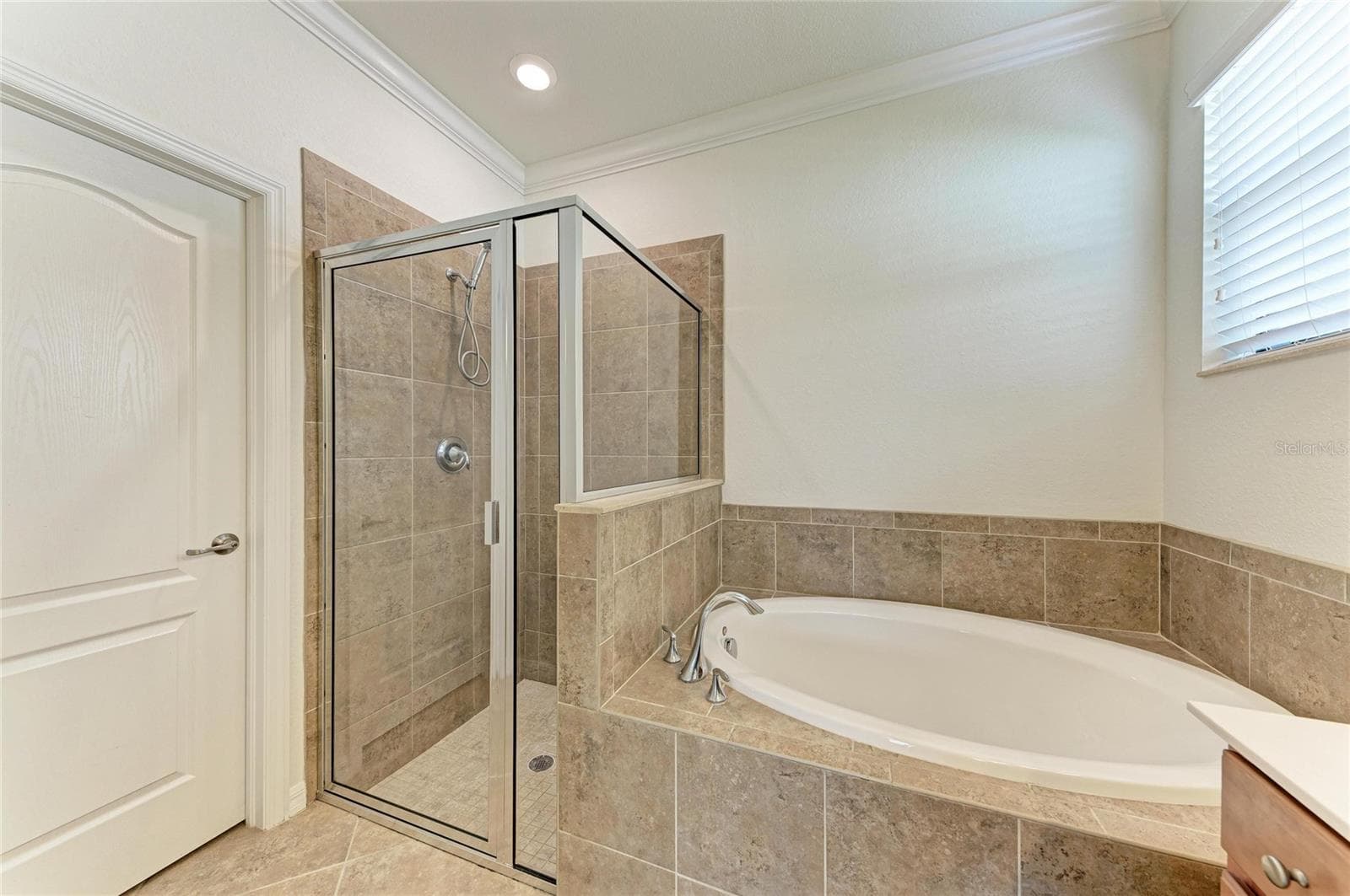 Single Family Residence at 12685 CANAVESE LN, VENICE, photo 27 of 45
