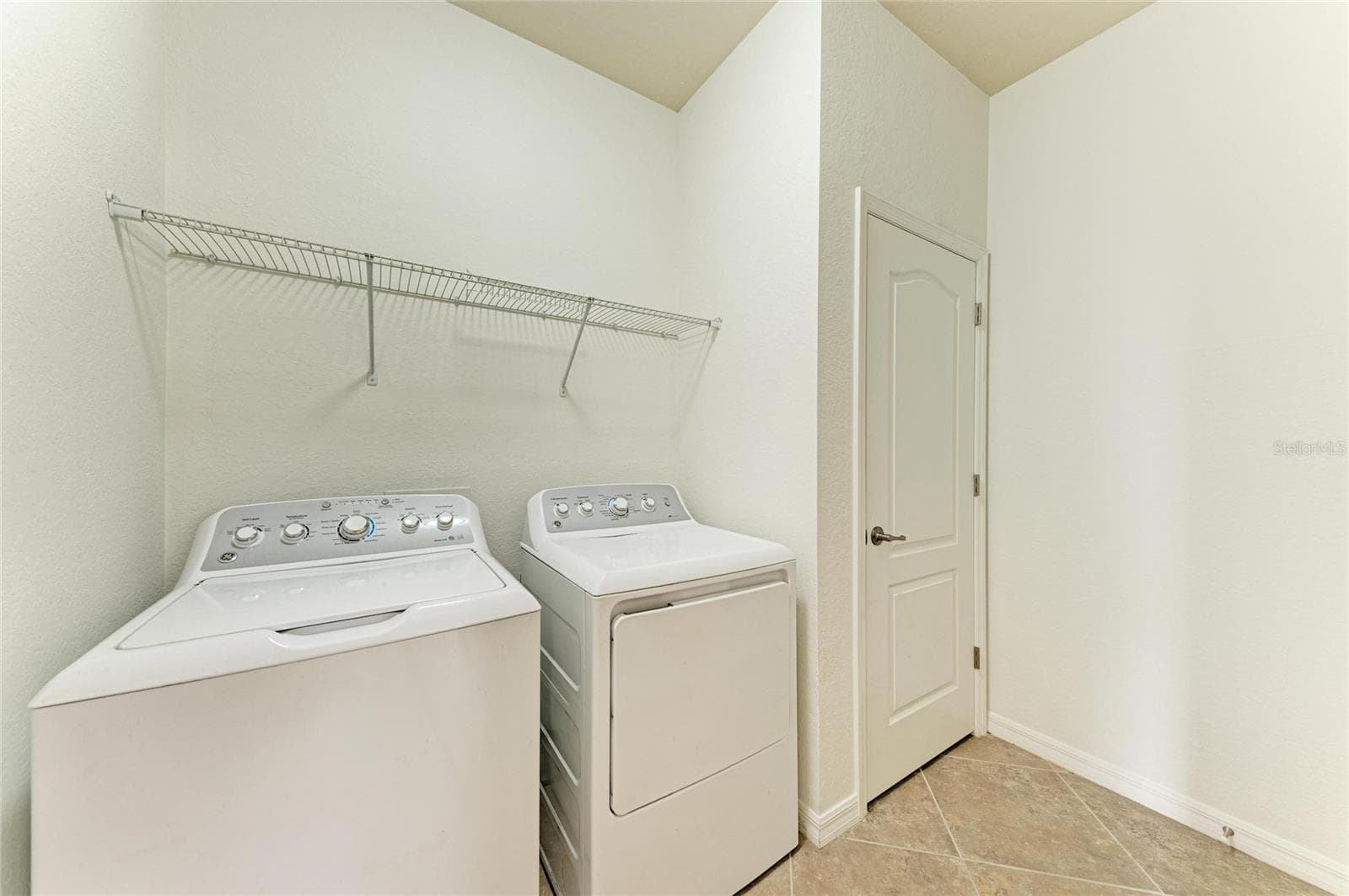 Single Family Residence at 12685 CANAVESE LN, VENICE, photo 30 of 45